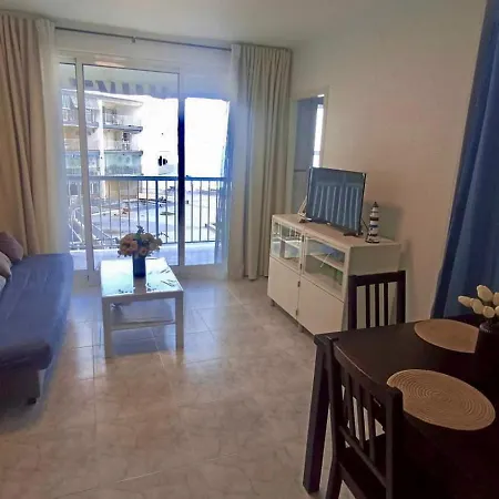 Pilons, Primera Linea De Mar Salou