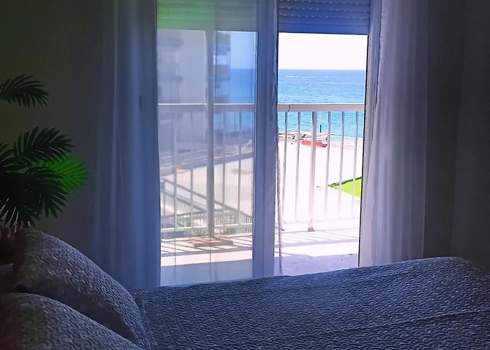Pilons, Primera Linea De Mar Apartmán Salou